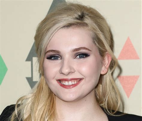 abigail breslin nude|Abigail Breslin Nude and Sexy Photo Collection